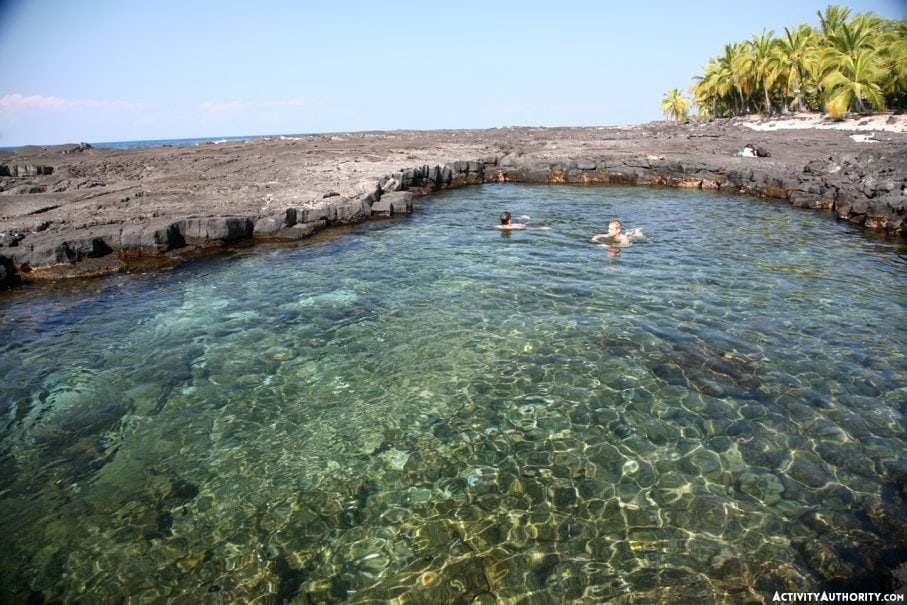 Kailua bath
