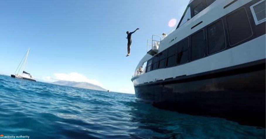 Molokini Snorkel Boat Jumping