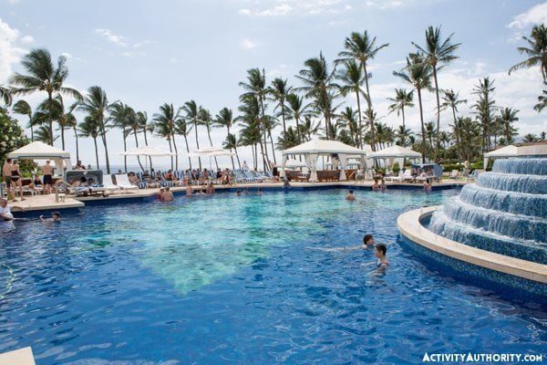 Grand Wailea Pool Elevator