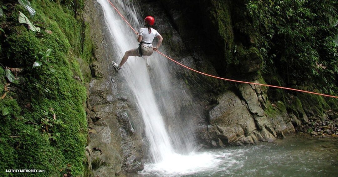 rappelling in Maui Hawaii