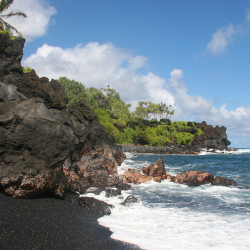 Road to Hana Tours | Book Trips to Waterfalls, Black Sand Beach & More!