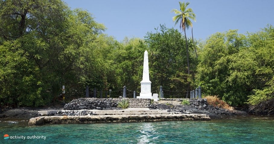 Captain Cook Snorkel Monument