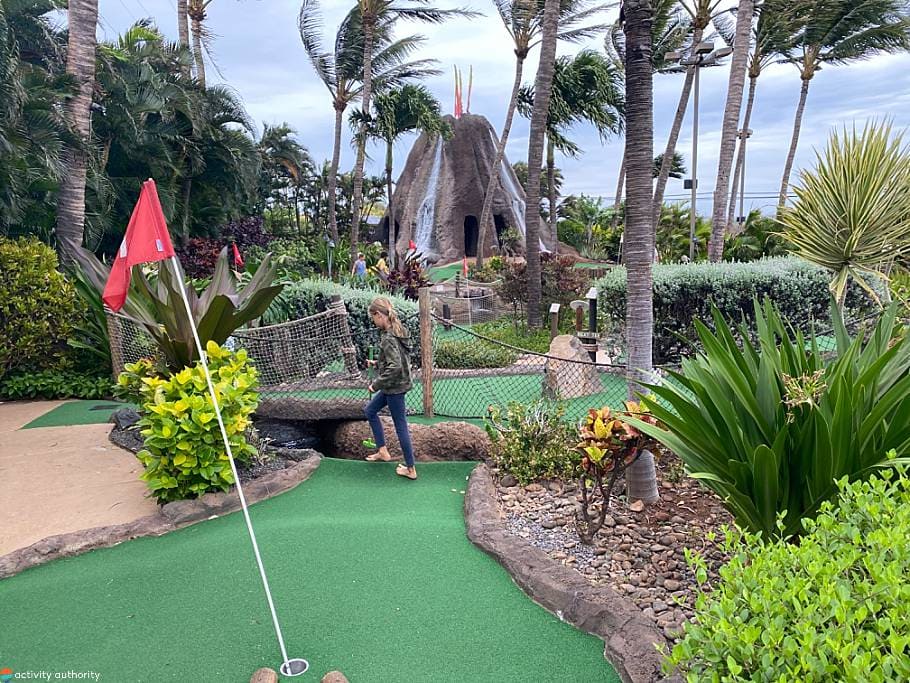 Maui Mini Golf Play